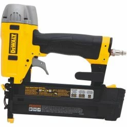 Brand new 🤩 DEWALT DWFP12231 - 18 Gauge Brad Nailer 2" (5/8" To 2") 🌟